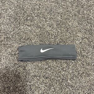 Nike head band
